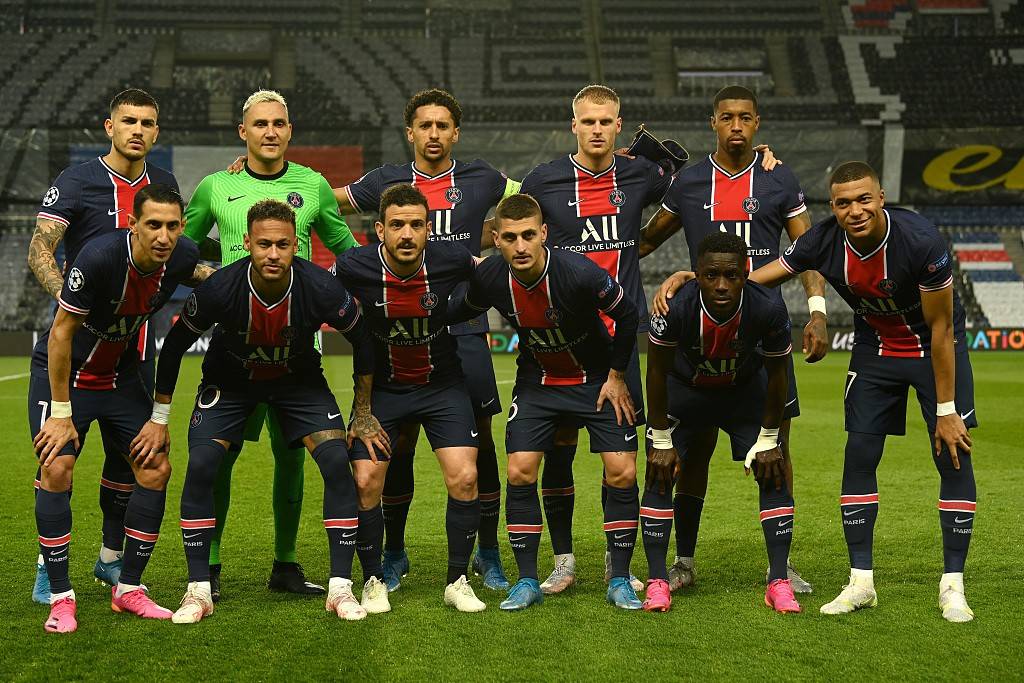 本菲卡2-0那不勒斯，里奥斯传射，巴雷罗破门（本菲卡2-0力克那不勒斯，里奥斯传射立功，巴雷罗建功）