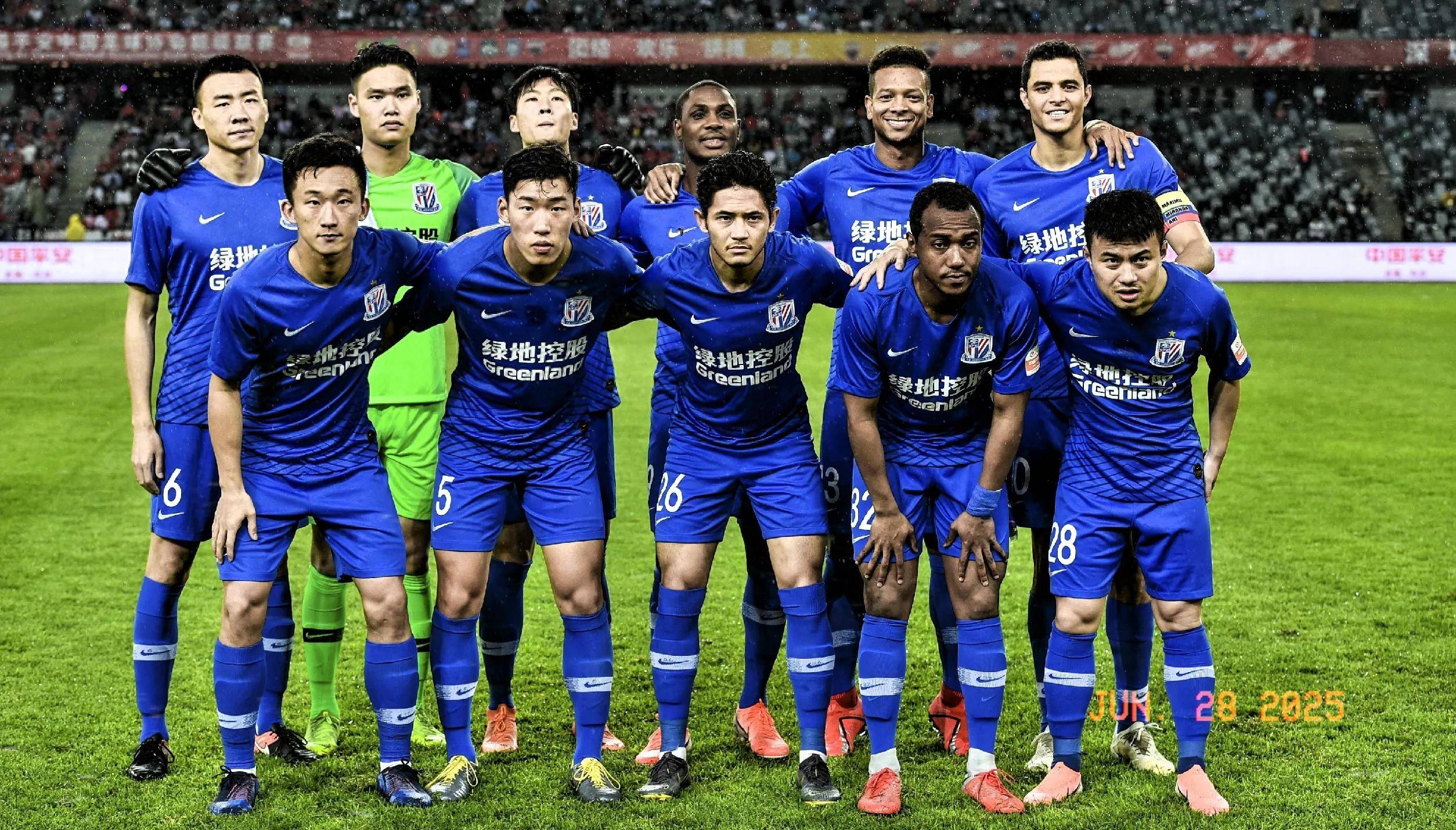 德甲联赛 - RB莱比锡对阵勒沃库森（德甲对决：RB莱比锡迎战勒沃库森）