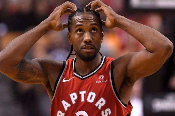 绿帽哥独家：萨拉赫在与球队高层会议时拒绝道歉（传萨拉赫在与球队高层会面时拒绝道歉）