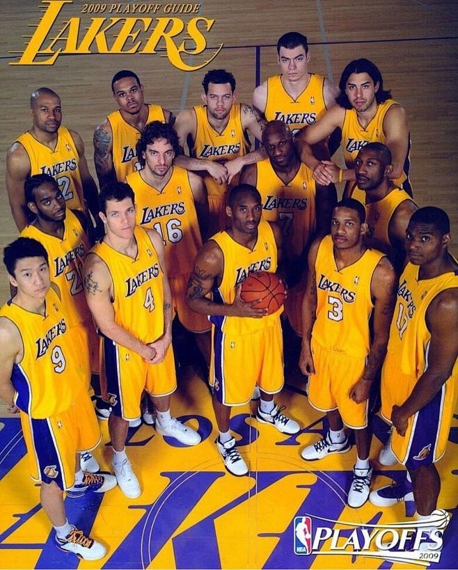 名记：热火追求罗齐尔时并不知他正被NBA调查 黄蜂对此不予置评（据名记报道，热火在追求罗齐尔时并不知其正受NBA调查，黄蜂拒绝置评）