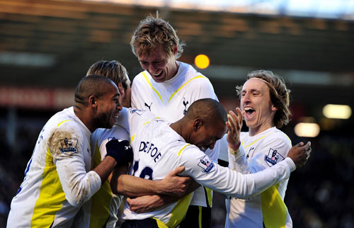 NBA官方：斯玛特因向裁判做出不雅手势被罚款35000美元（NBA通报：斯玛特因向裁判做出不雅手势被罚3.5万美元）