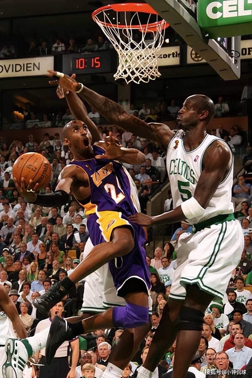 刘越：申花进攻变化少，斯卢茨基用人容易陷入“恶性循环”（刘越评申花：进攻变化不足，斯卢茨基用人或陷入恶性循环）