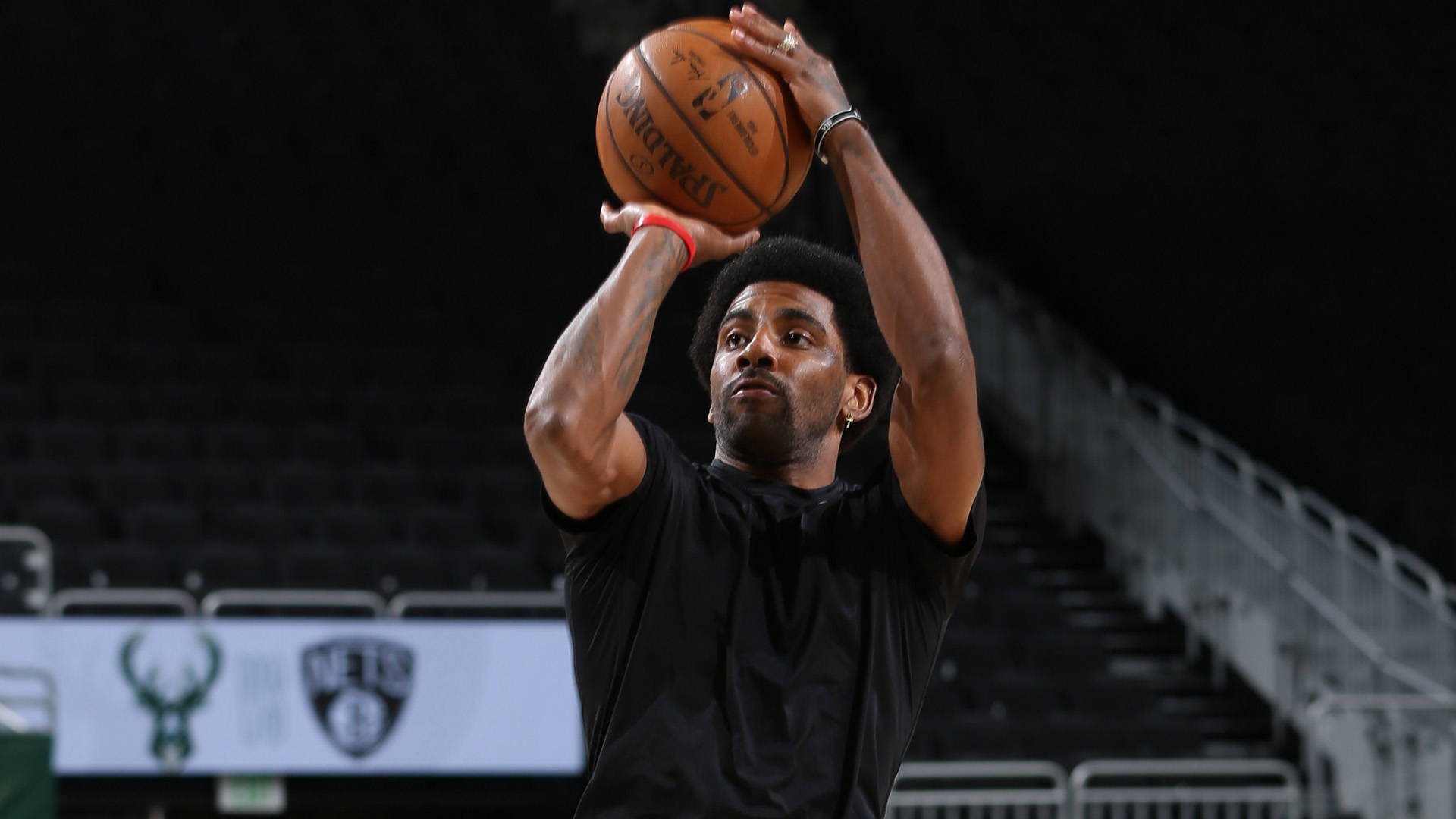 每体列足坛十大奇葩条款：博格坎普拒坐飞机；内马尔微笑条款（每体盘点足坛十大离奇条款：博格坎普拒乘飞机、内马尔微笑条款上榜）